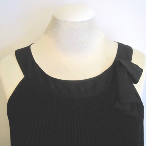 Authentic RED Valentino Halter Neck Pleated Top - Picture 2 of 6